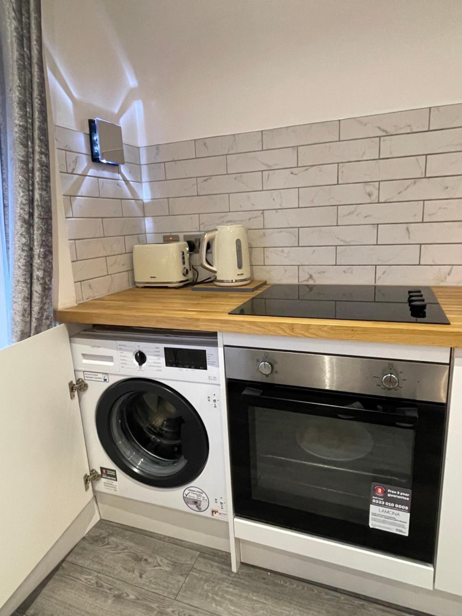 Modern, Luxury 2 Bed Flat In Streatham, - Zone 3 Appartamento *